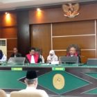 Pengujung sidang terdakwa penzinahan terhadap santriwati, harus di hukum berat.n